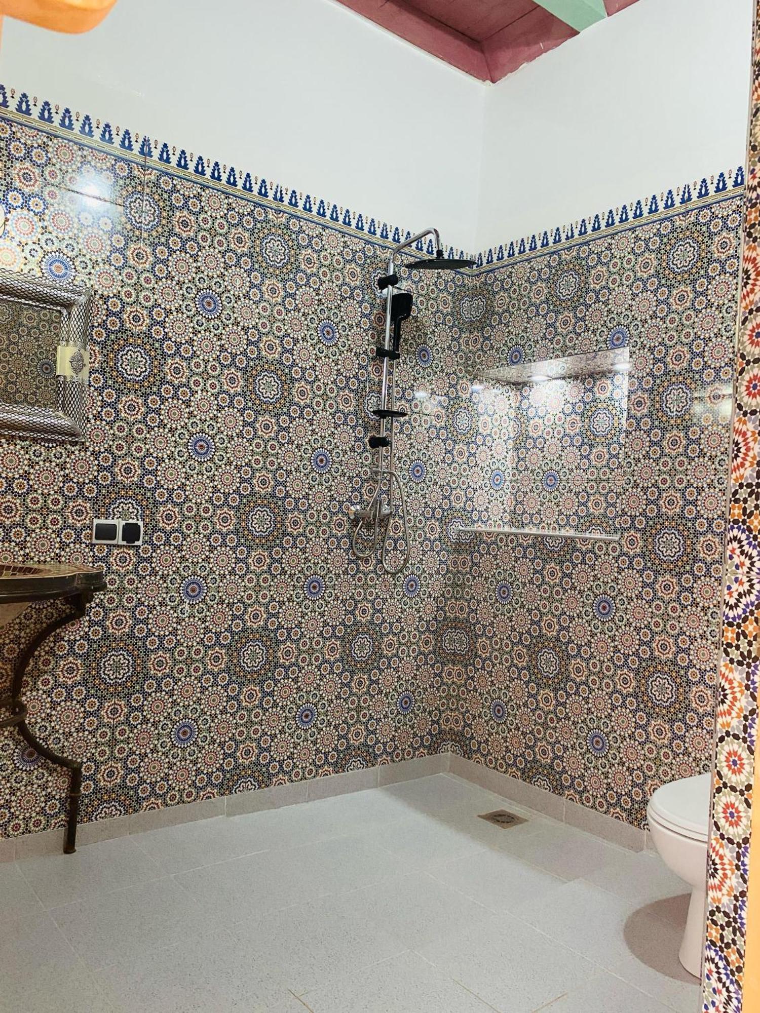 Kasbah Ait Bouguemez Hotell Agouti Exteriör bild