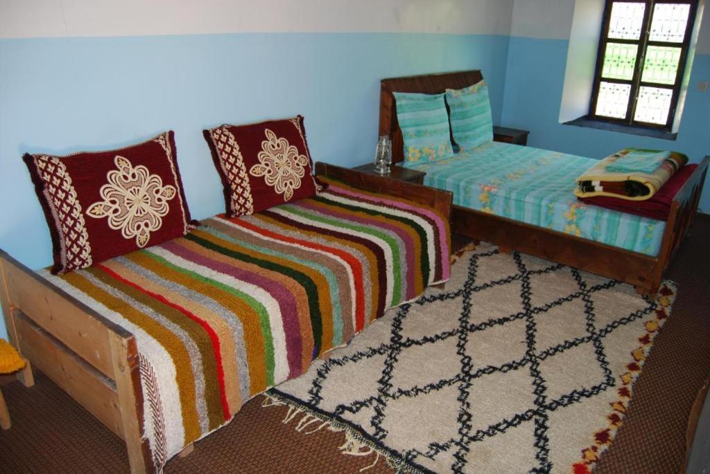 Kasbah Ait Bouguemez Hotell Agouti Exteriör bild