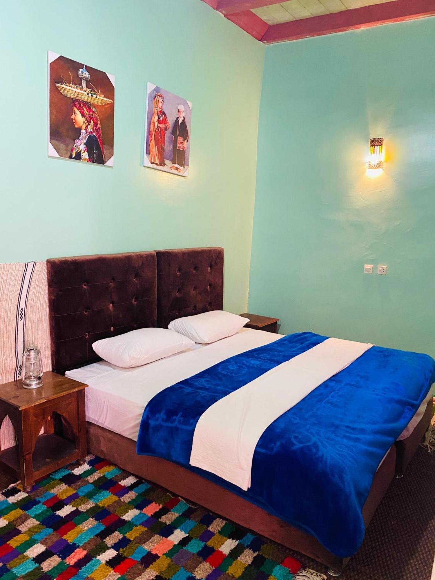 Kasbah Ait Bouguemez Hotell Agouti Exteriör bild