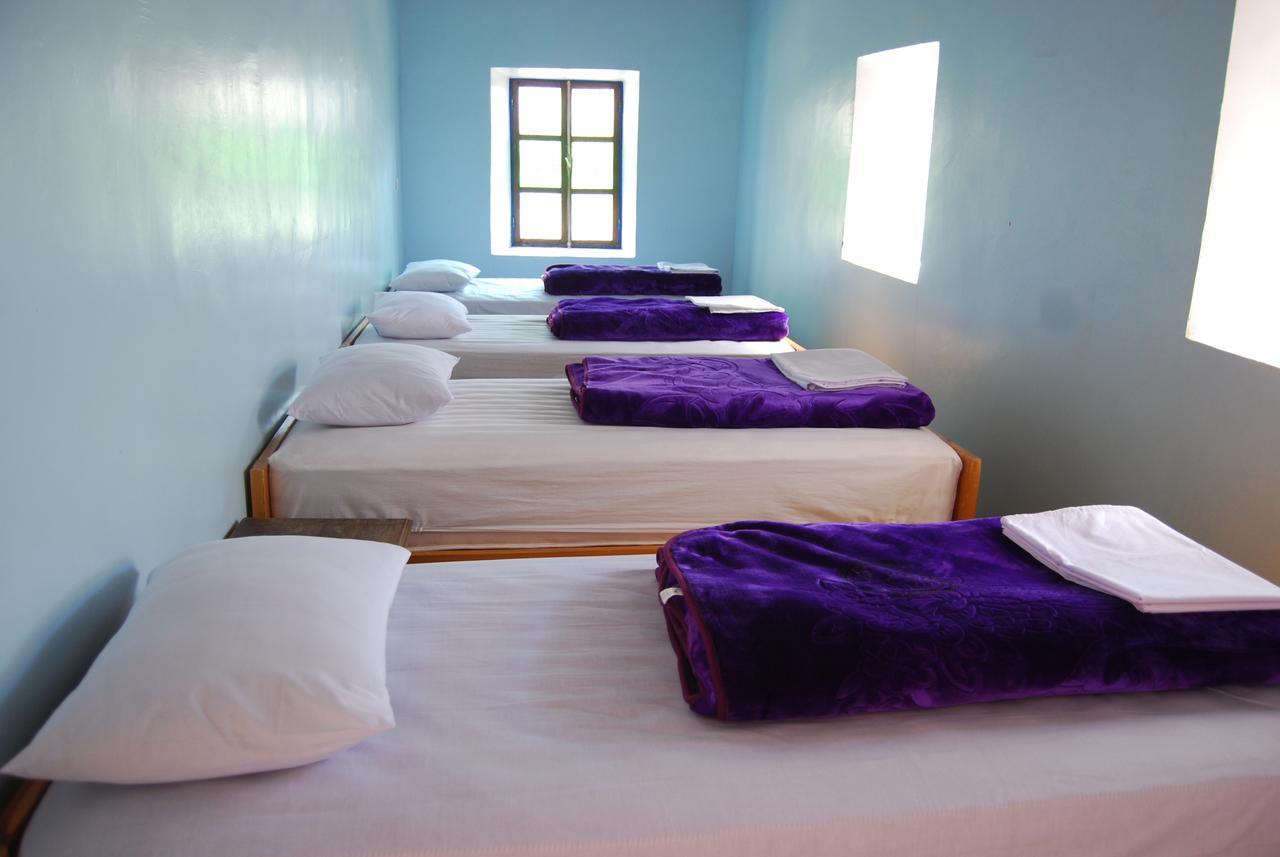 Kasbah Ait Bouguemez Hotell Agouti Exteriör bild
